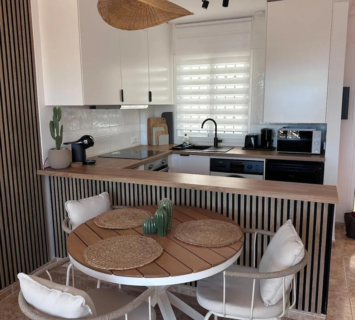 Benalmadena Seaview Apartment 0*,  España