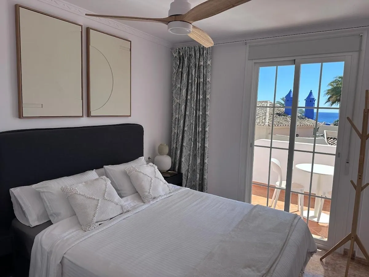 Benalmadena Seaview Apartment 0*,  Spain